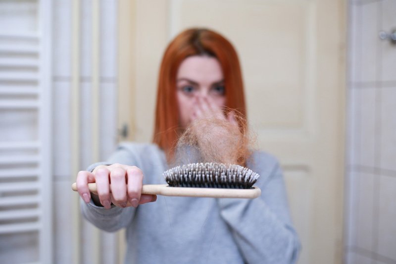 integratori contro la caduta dei capelli